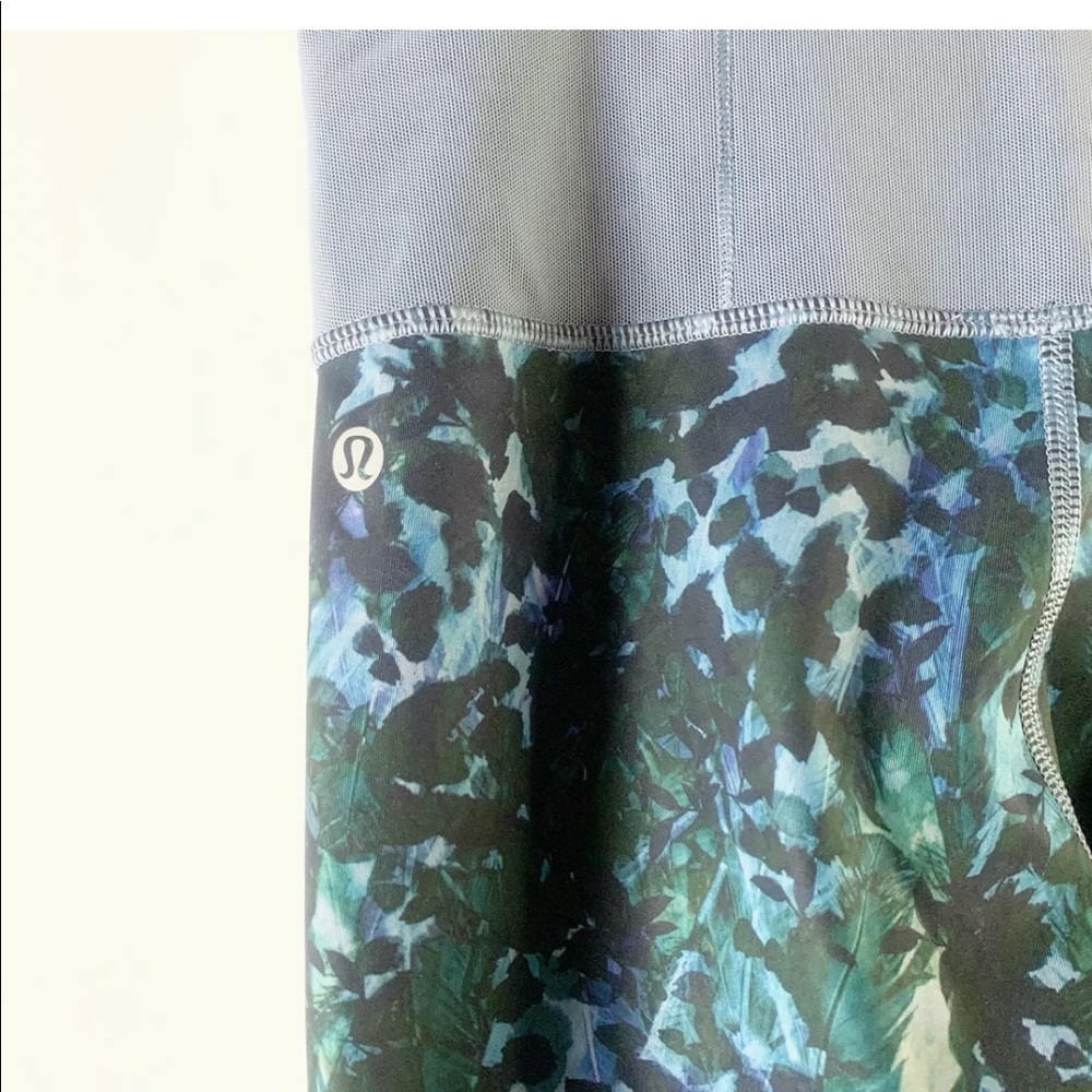 Lululemon Running In The City 7/8 Tight Floral 6 - Picture 6 of 8